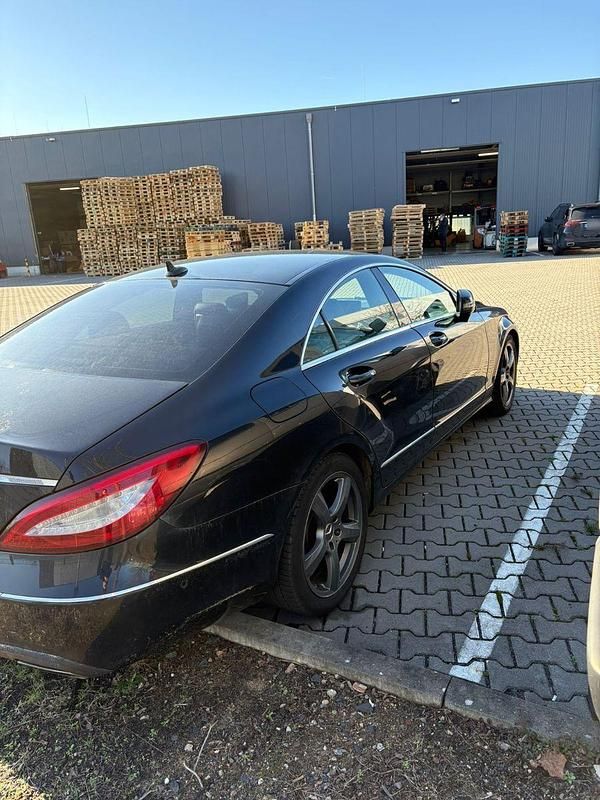 Gebraucht Mercedes CLS250 204 PS (150 kW) 2016 Schwarz Coupé