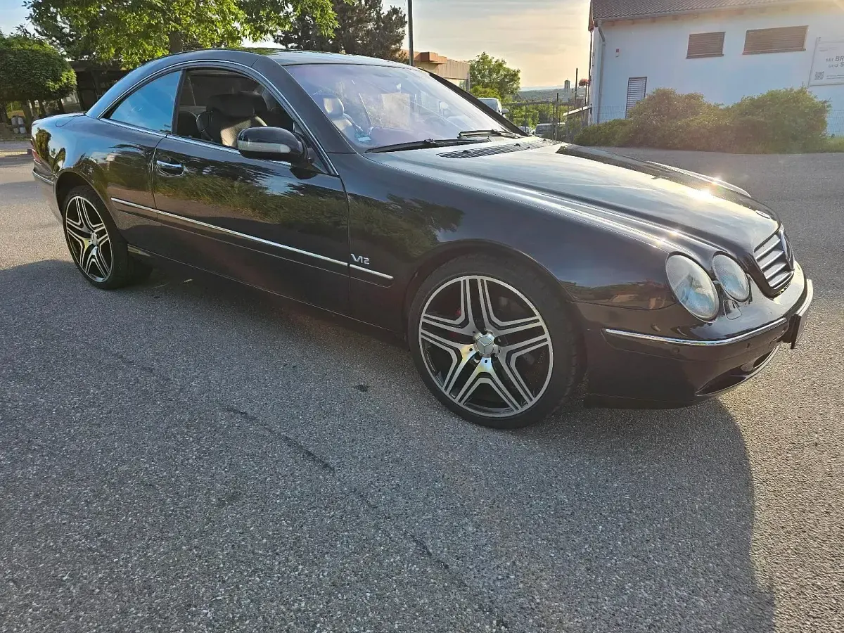 Gebraucht Mercedes CL600 387 PS (284 kW) 2001 Schwarz Coupé