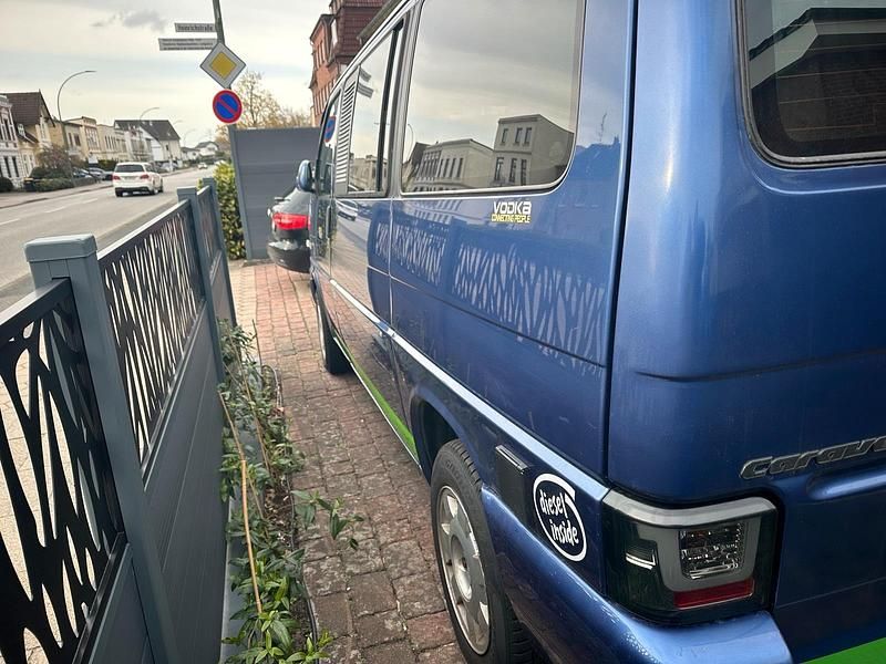 Gebraucht VW T4 102 PS (75 kW) 1997 Blau Van
