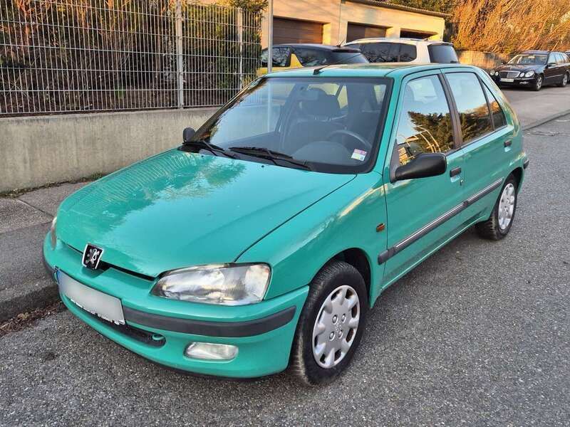 Grün Gebraucht 1998 Peugeot 106 Style Kleinwagen | 1.000 € (Fairer Preis) - Bild 1/4