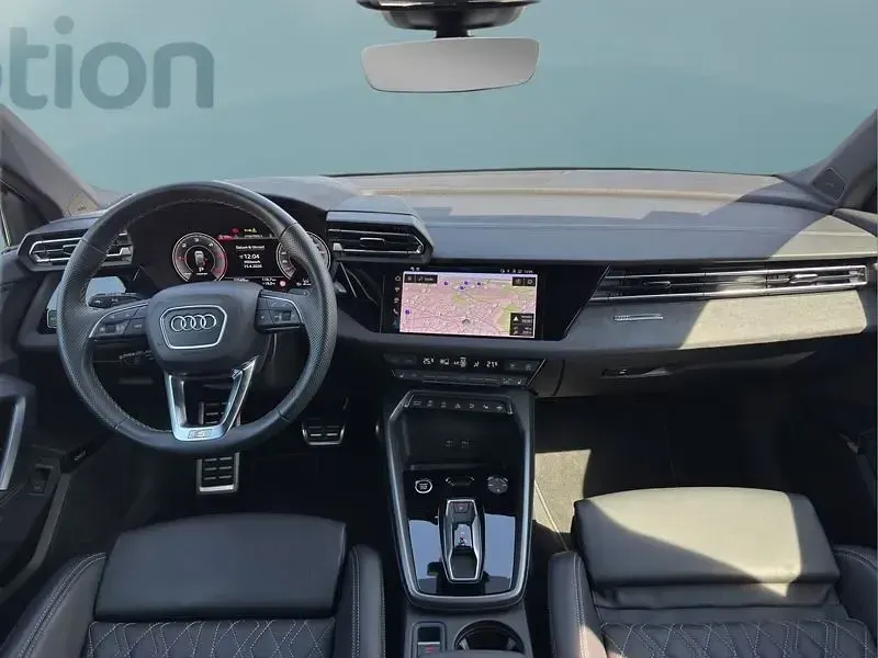 Gebraucht Audi A3 150 PS (110 kW) 2024 Grau Kleinwagen