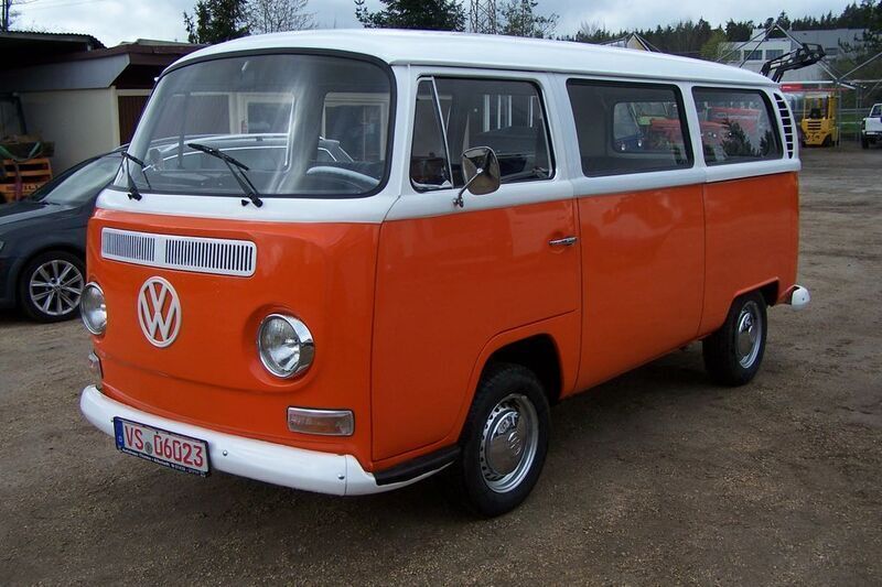 Orange Gebraucht 1970 VW T2 Van | 24.990 € - Bild 1/4