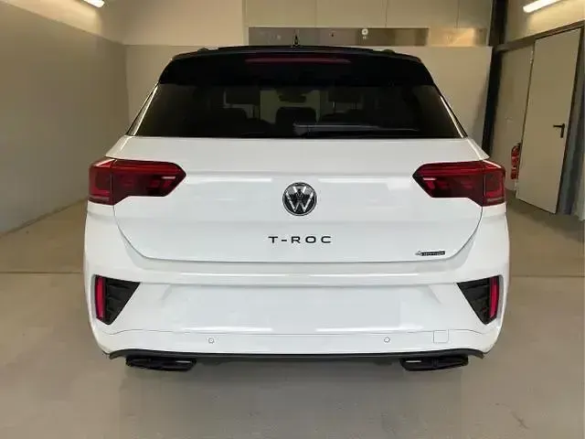 Gebraucht VW T-Roc R-line 190 PS (139 kW) 2025 Schwarz SUV