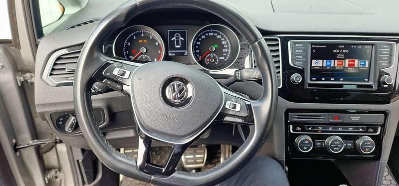 Gebraucht VW Golf VII Active 125 PS (91 kW) 2017 Silber Kombi