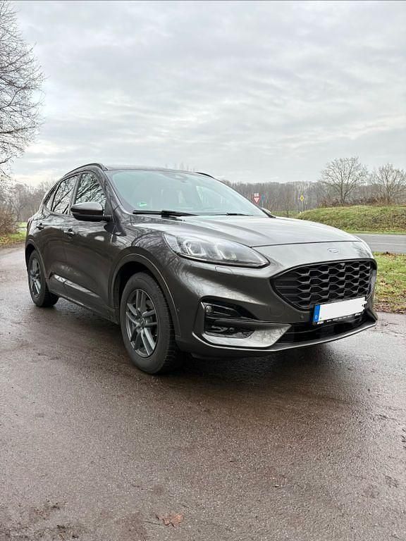 Grau Gebraucht 2020 Ford Kuga ST-Line SUV | 15.900 € (Superpreis) - Bild 1/4