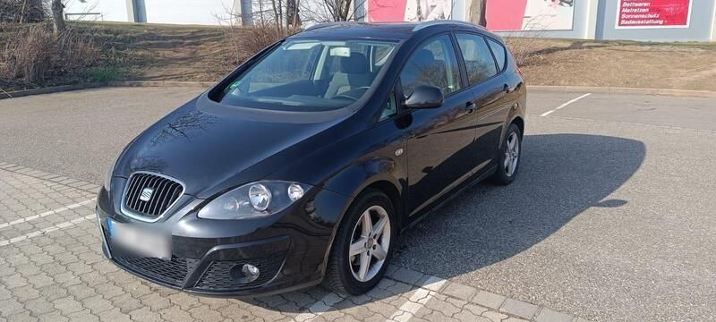Schwarz Gebraucht 2012 Seat Altea XL Van / Kleinbus | 3.900 € (Guter Preis) - Bild 1/4