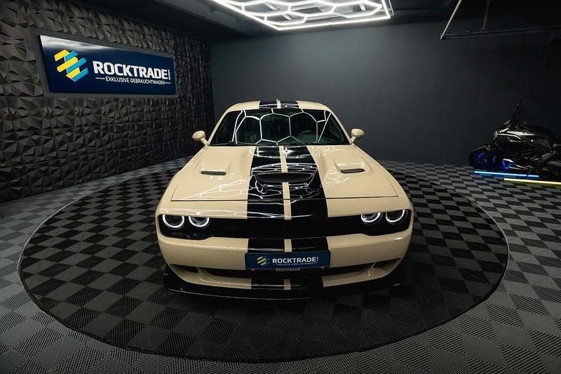 Second-hand Dodge Challenger 492 CP (361 kW) 2019 Bej Coupe