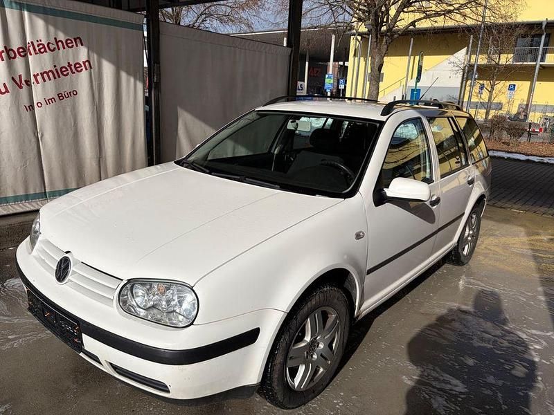 Gebraucht VW Golf IV Basis 101 PS (74 kW) 2003 Weiß Kombi