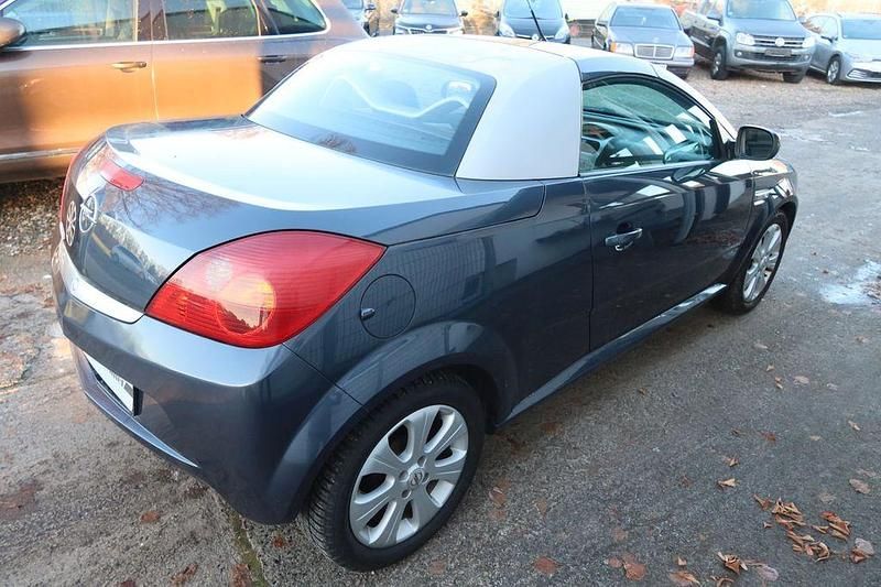 Gebraucht Opel Tigra Edition 90 PS (66 kW) 2008 Blau Cabrio