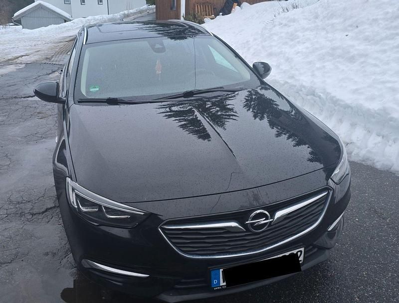 Gebraucht Opel Insignia Innovation 209 PS (153 kW) 2018 Schwarz Kombi