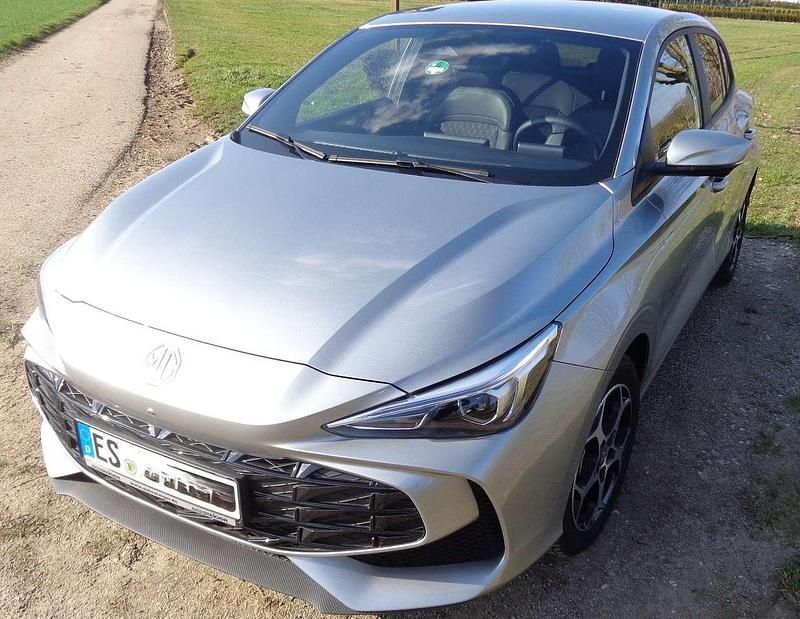 Gebraucht MG MG3 Luxury 197 PS (144 kW) 2025 Silber Kleinwagen