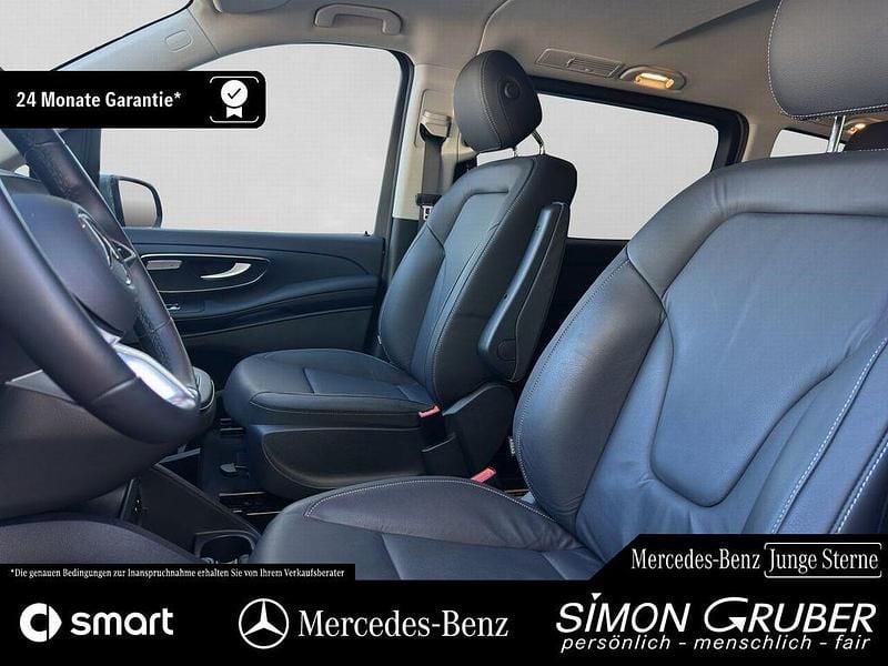 Gebraucht Mercedes EQV300 150 kW (204 PS) 2024 Grau Van / Kleinbus