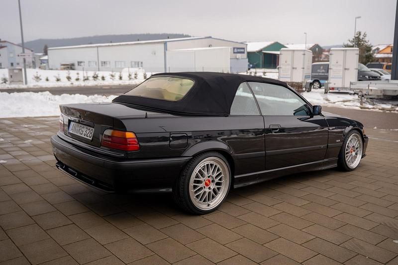 Gebraucht BMW 328 Cabriolet 193 PS (141 kW) 1998 Schwarz Cabrio