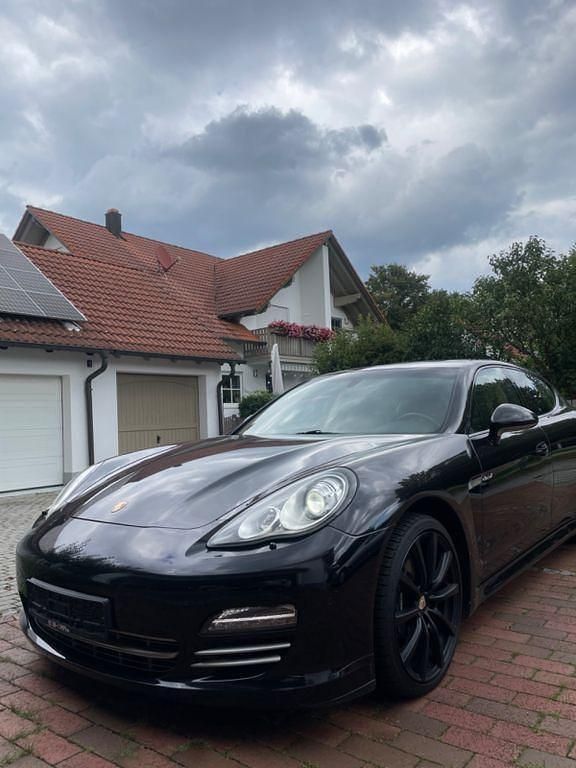 Schwarz Gebraucht 2013 Porsche Panamera Platinum Edition Limousine | 31.000 € (Guter Preis) - Bild 1/4