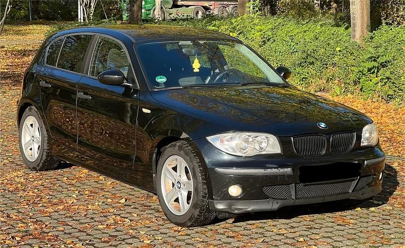 Schwarz Gebraucht 2005 BMW 118 Kleinwagen | 1.249 € (Superpreis) - Bild 1/4