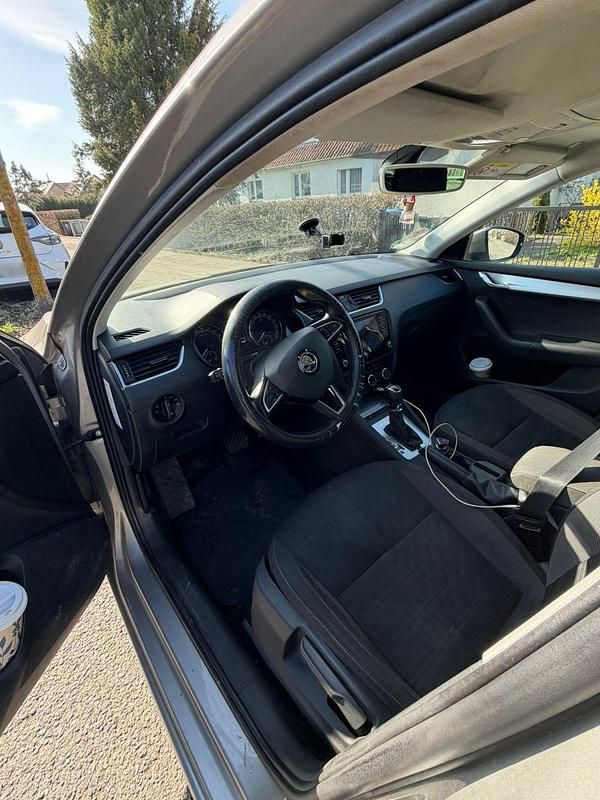 Gebraucht Skoda Octavia 115 PS (84 kW) 2019 Andere farben Kombi