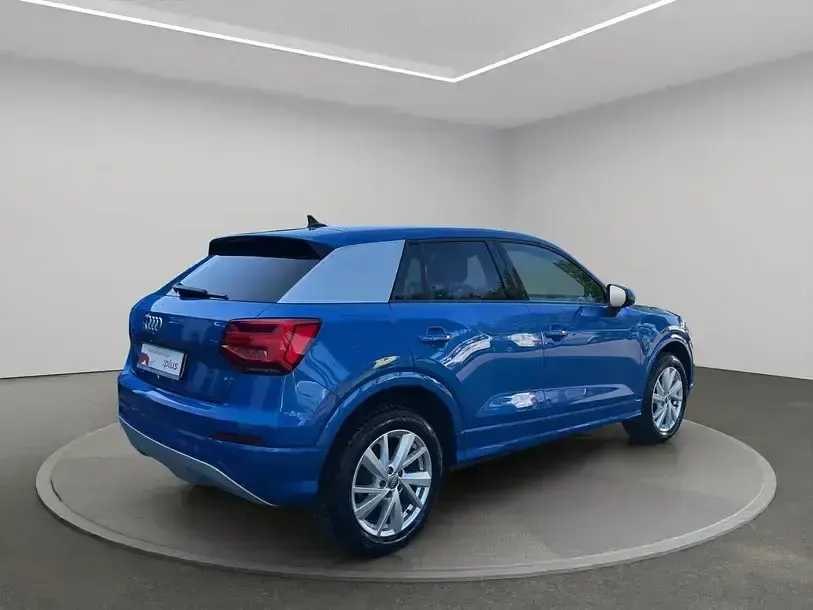 Gebraucht Audi Q2 Sport 116 PS (85 kW) 2019 Arablau kristalleffekt SUV