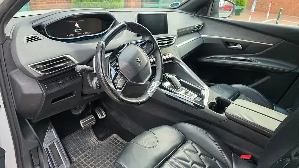 Gebraucht Peugeot 3008 Crossway 165 PS (121 kW) 2018 Weiß SUV