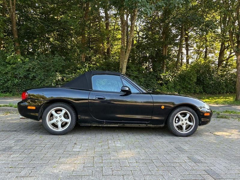 Gebraucht Mazda MX5 110 PS (80 kW) 1998 Schwarz Cabrio
