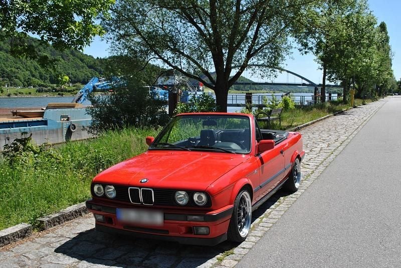 Gebraucht 1993 BMW 318 Cabriolet Shadowline Cabrio | 19.500 € - Bild 1/4