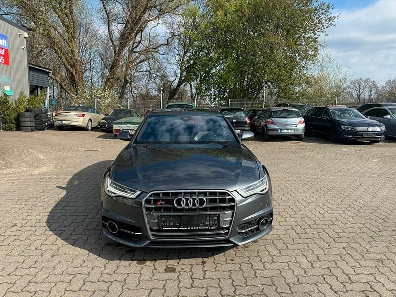 Gebraucht Audi S6 Sport 549 PS (403 kW) 2018 Grau Kombi