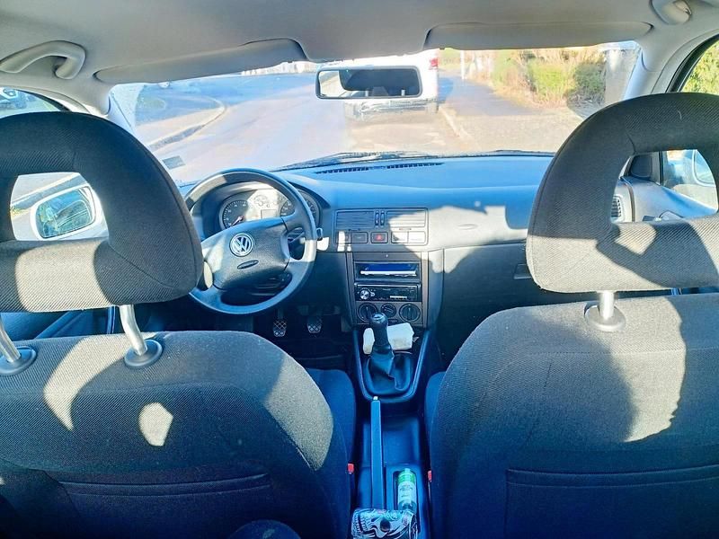 Gebraucht VW Bora 75 PS (55 kW) 2000 Silber Limousine