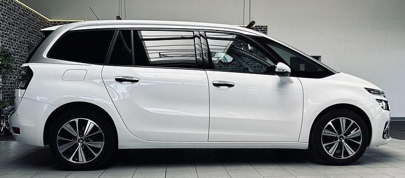 Gebraucht Citroën Grand C4 Picasso Shine 131 PS (96 kW) 2017 Lack weiss banquise/flach stan Van / Kleinbus