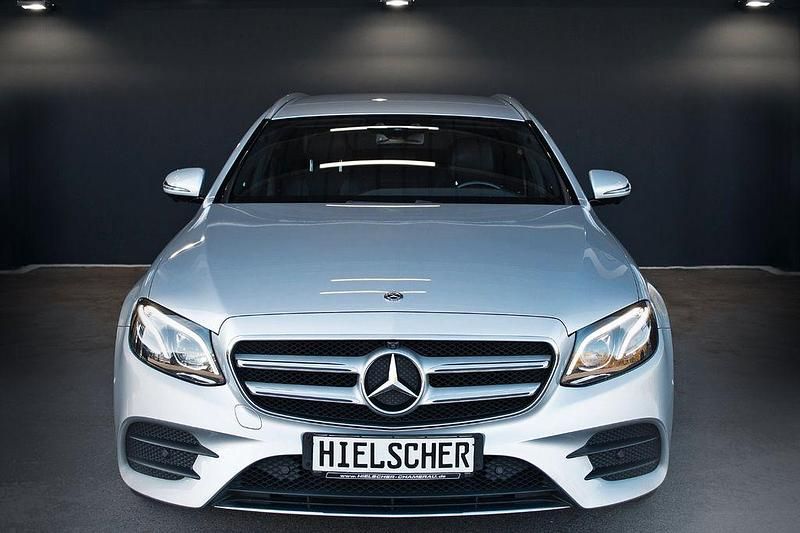 Gebraucht Mercedes E400 Avantgarde 340 PS (250 kW) 2018 Silber Limousine