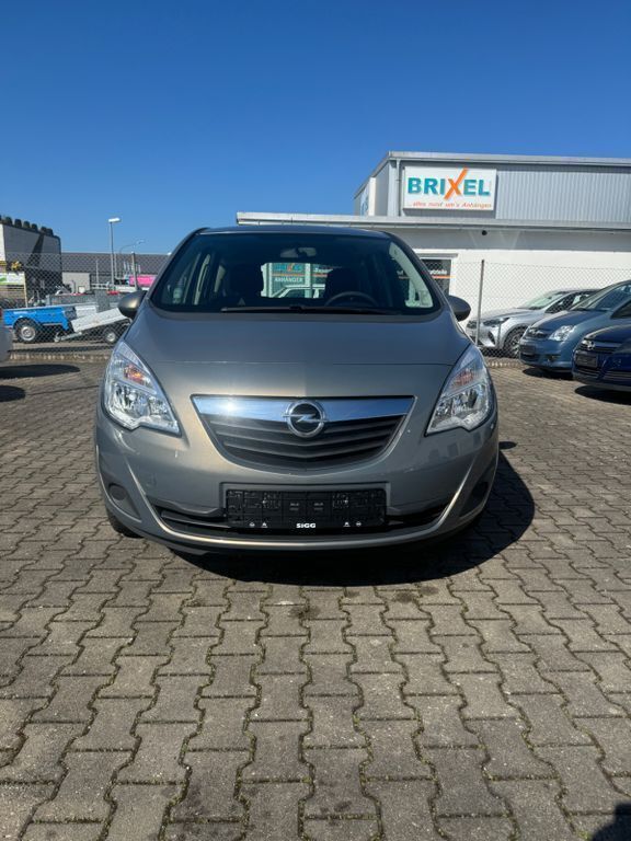 Braun Gebraucht 2010 Opel Meriva Edition Van / Kleinbus | 3.450 € (Guter Preis) - Bild 1/4