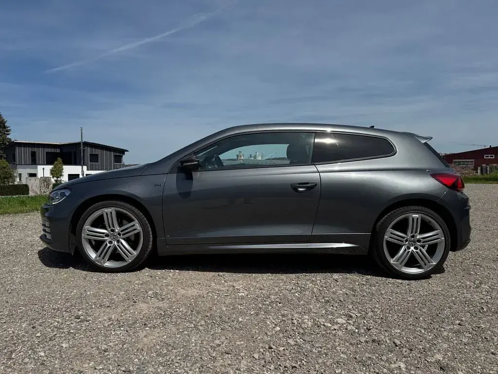 Gebraucht VW Scirocco CLUB 179 PS (131 kW) 2015 Grau Coupé