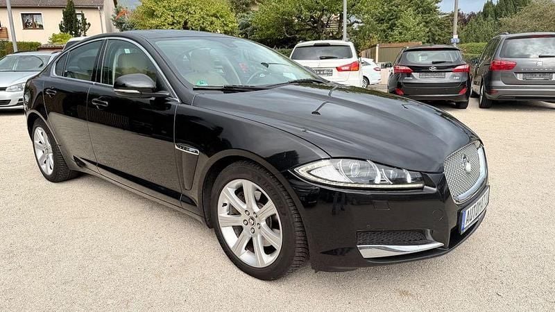 Gebraucht Jaguar XF 200 PS (147 kW) 2013 Schwarz Limousine