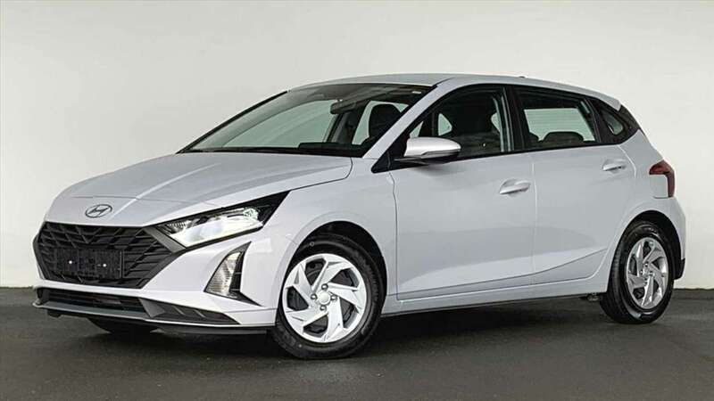 Othercolor Neu 2024 Hyundai i20 Comfort Kleinwagen | 16.970 € (Superpreis) - Bild 1/4