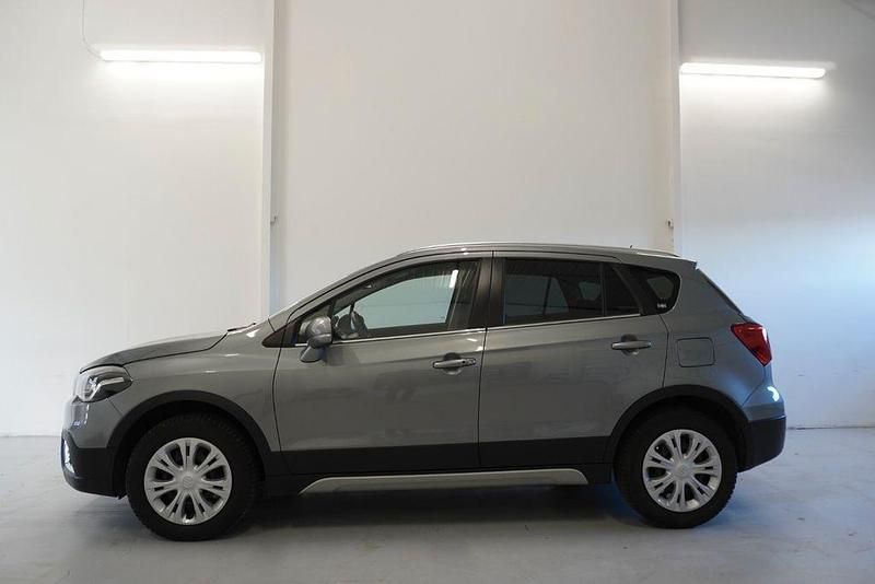 Gebraucht Suzuki SX4 S-Cross Active 129 PS (94 kW) 2020 Grau SUV