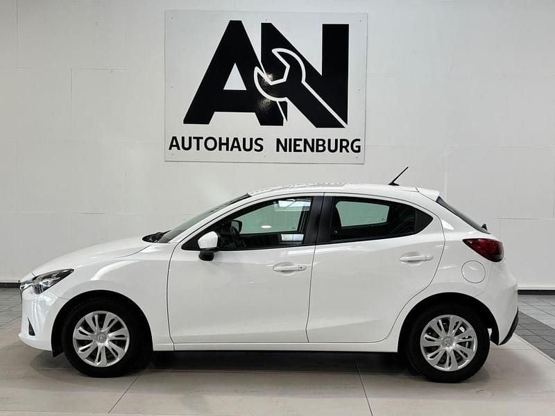 Gebraucht Mazda 2 75 PS (55 kW) 2018 Weiß Limousine