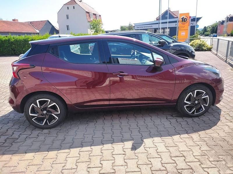 Gebraucht Nissan Micra N-Way 92 PS (67 kW) 2022 Inspiration red Kleinwagen