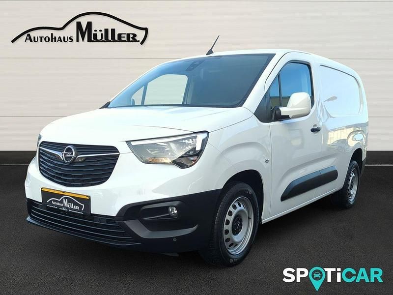 Gebraucht Opel Combo Edition 110 PS (80 kW) 2021 Weiß Limousine