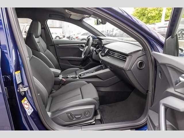 Gebraucht Audi A3 Advanced Plus 150 PS (110 kW) 2025 Navarrablau metallic