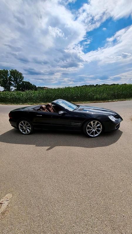 Gebraucht Mercedes SL350 272 PS (200 kW) 2007 Schwarz Cabrio