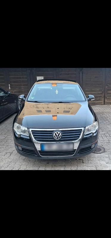Gebraucht VW Passat 160 PS (117 kW) 2010 Schwarz Limousine