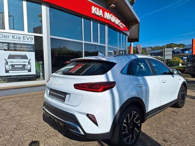 Gebraucht Kia XCeed Vision 120 PS (88 kW) 2024 Grün SUV