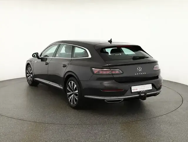 Gebraucht VW Arteon Elegance 190 PS (139 kW) 2022 Grau Kombi