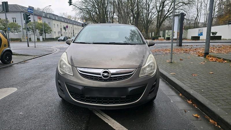 Braun Gebraucht 2012 Opel Corsa Kleinwagen | 2.299 € (Superpreis) - Bild 1/4