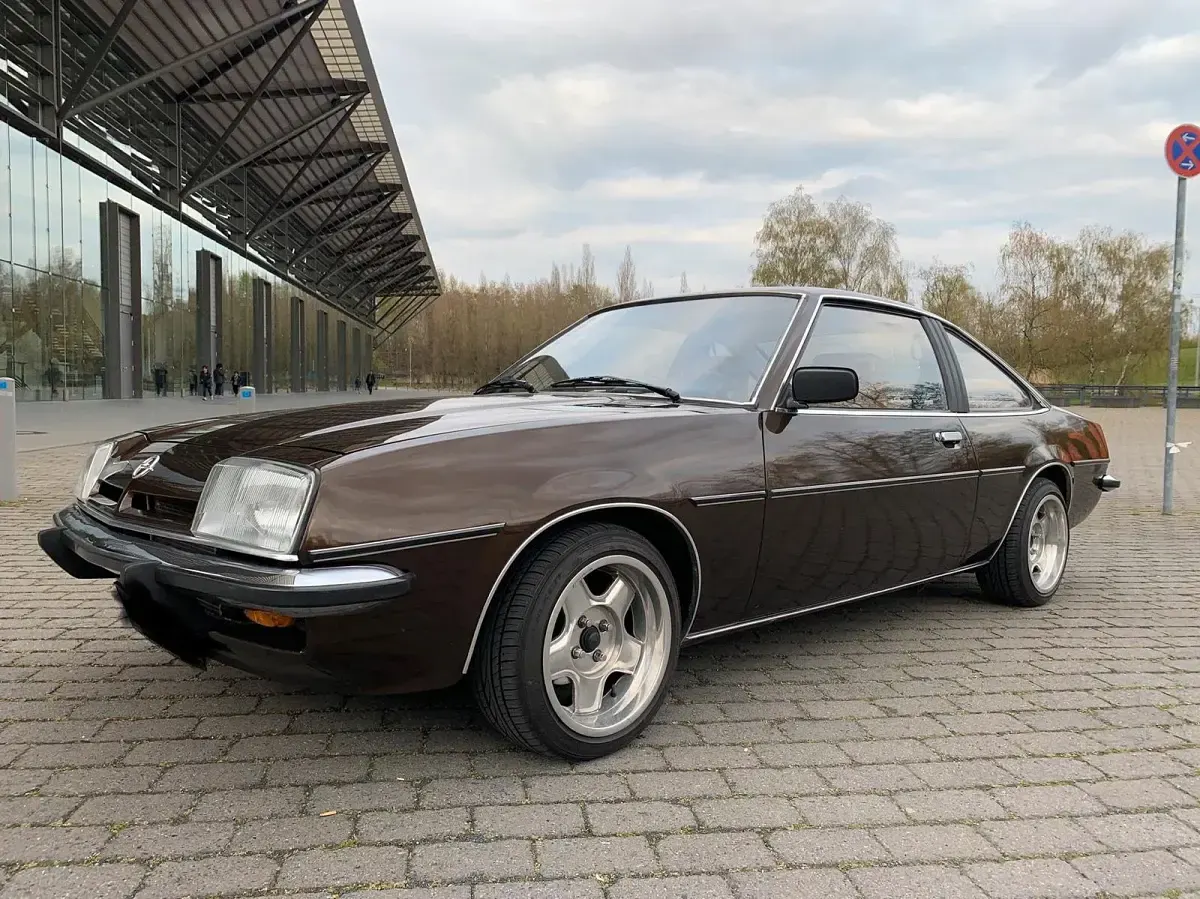 Second-hand Opel Commodore 155 CP (114 kW) 1980 Maro Break