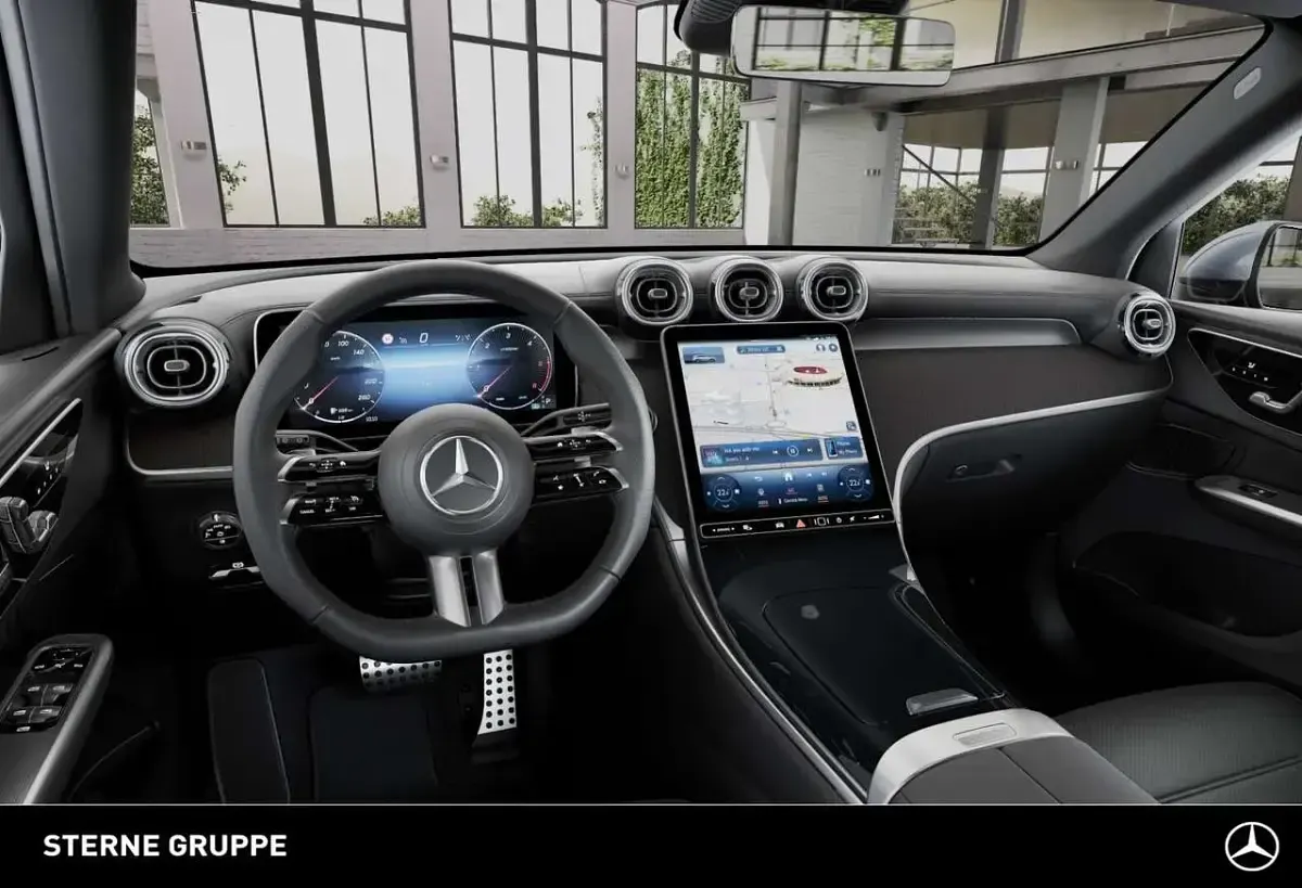 Gebraucht Mercedes GLC220 AMG line 197 PS (144 kW) 2026 Lack hightechsilber SUV