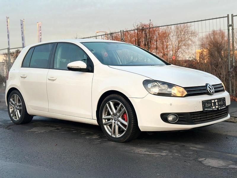 Gebraucht VW Golf VI 160 PS (117 kW) 2009 Weiß Kleinwagen