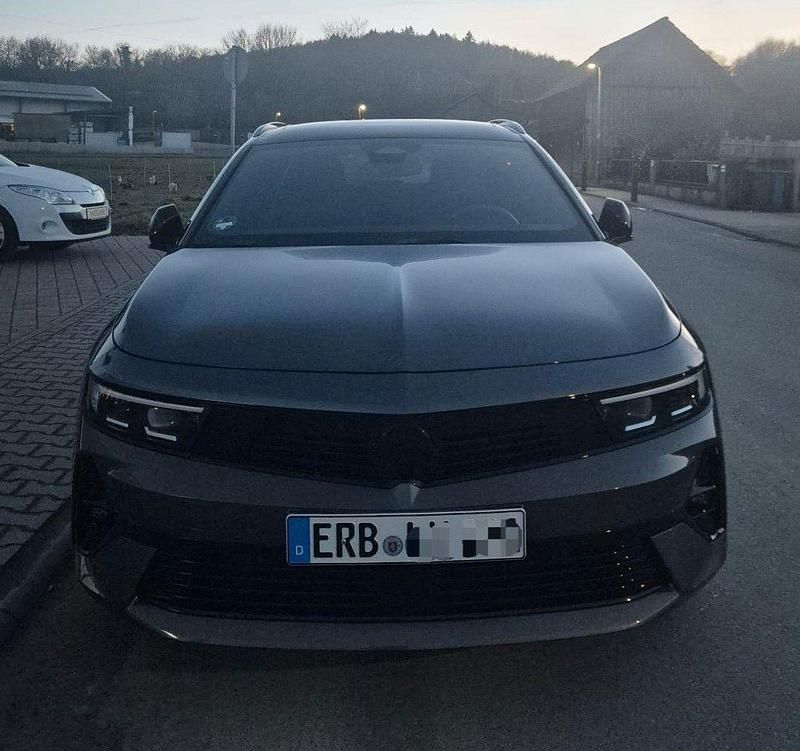 Gebraucht Opel Astra 131 PS (96 kW) 2025 Grau Kombi