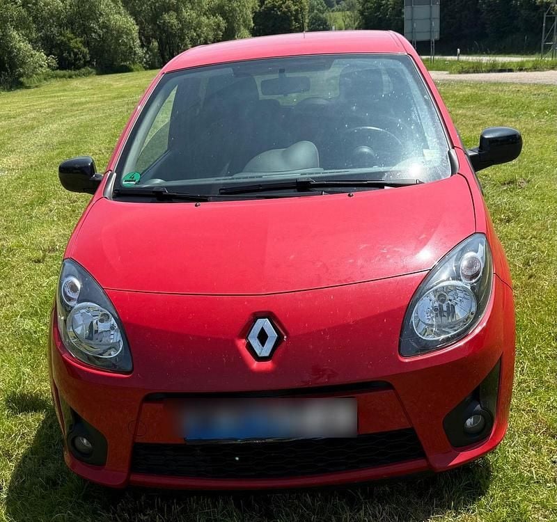 Rot Gebraucht 2011 Renault Twingo Rip Curl Kleinwagen | 3.500 € (Fairer Preis) - Bild 1/4