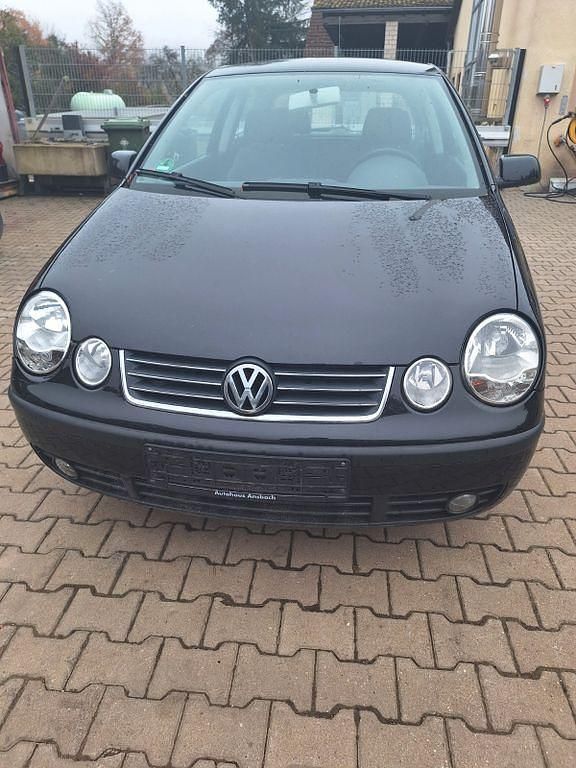 Schwarz Gebraucht 2004 VW Polo Basis Limousine | 850 € (Superpreis) - Bild 1/4