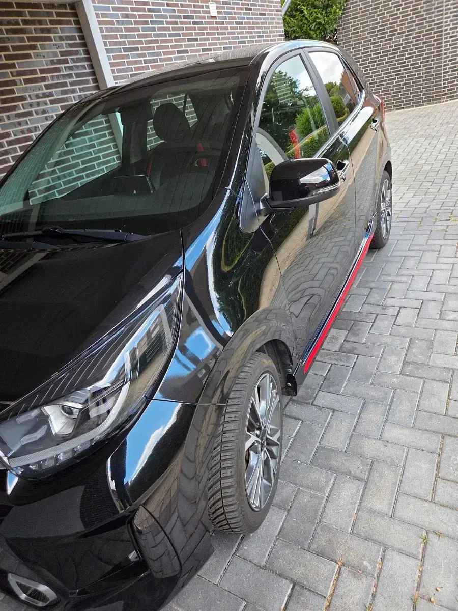 Gebraucht Kia Picanto GT-Line 62 PS (45 kW) 2023 Schwarz Kleinwagen