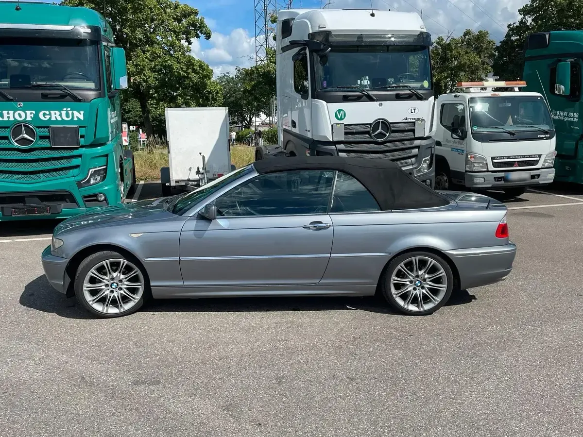 Gebraucht BMW 325 Cabriolet M Sport 192 PS (141 kW) 2004 Grau Cabrio
